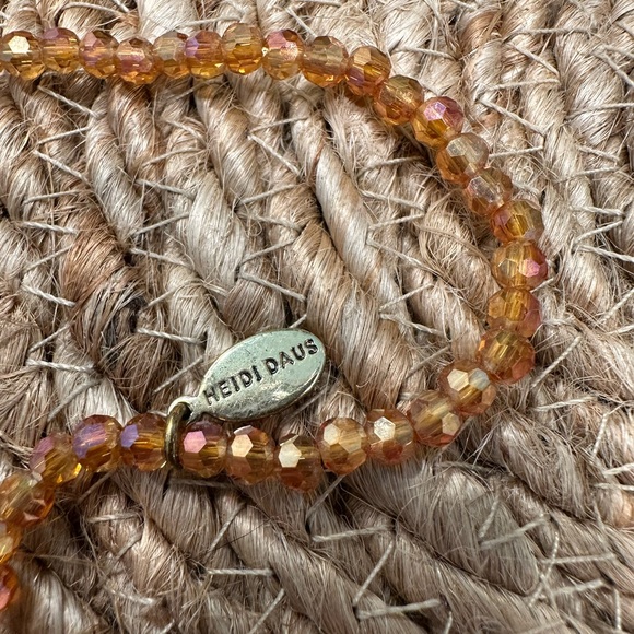 Heidi Daus 2-piece Peach Beaded Necklace Toggle and Lariat Gold - Picture 5 of 6